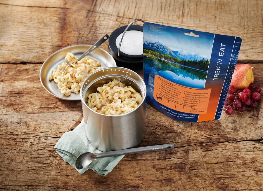 TREK'N EAT Sūrio makaronai su keptais svogūnais PS1000+