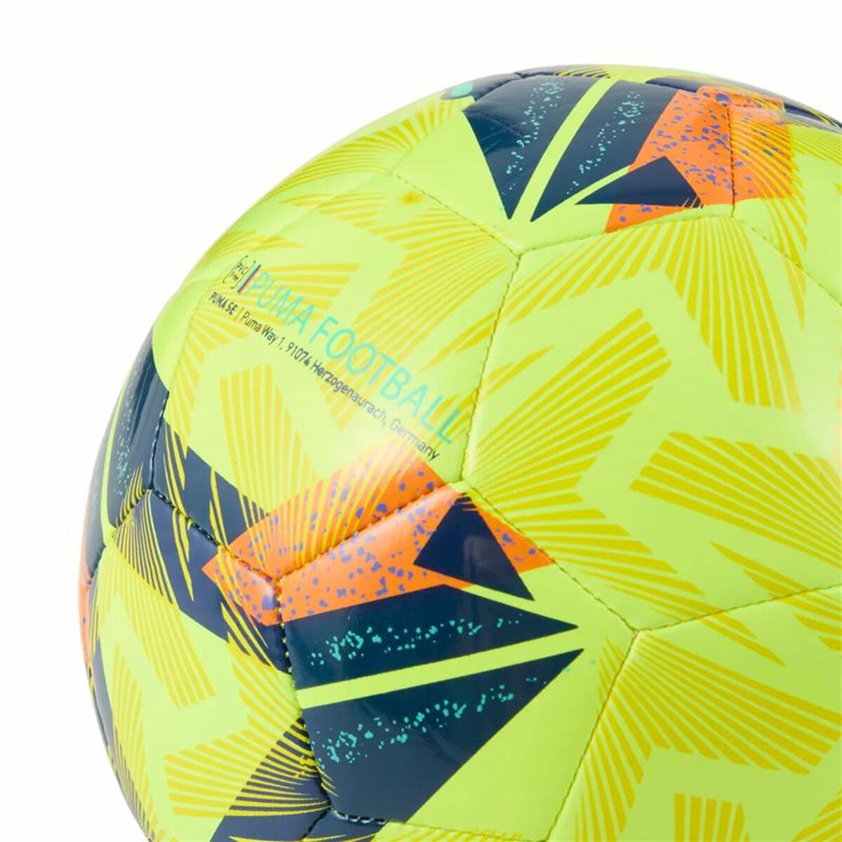 V2HF930E6720FF13ABA97AC5A4BE8BAA19CR6713632P4