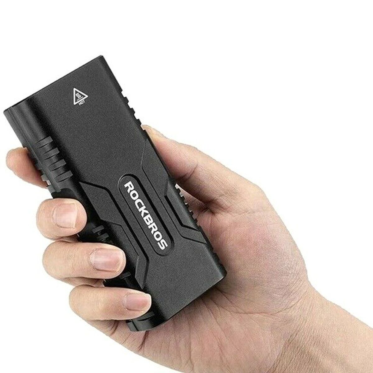 V3H83227C1325E96F1E2088E19901F6CA27R6468238P5