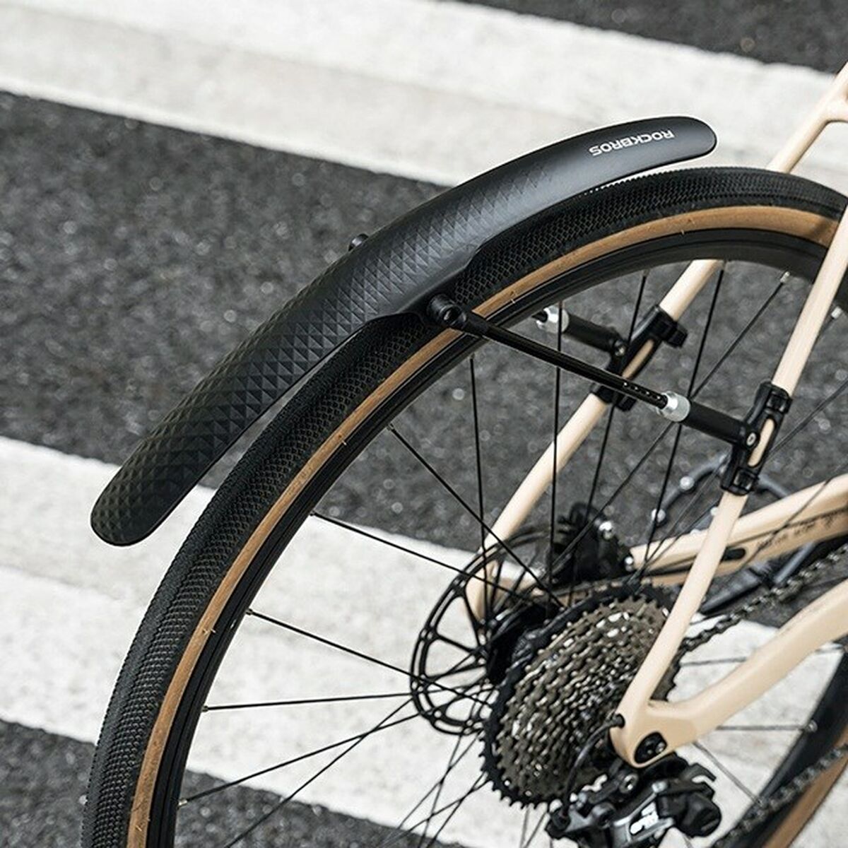 V3H771B3ABD2459F84E0C17A80547623B04R6464766P2