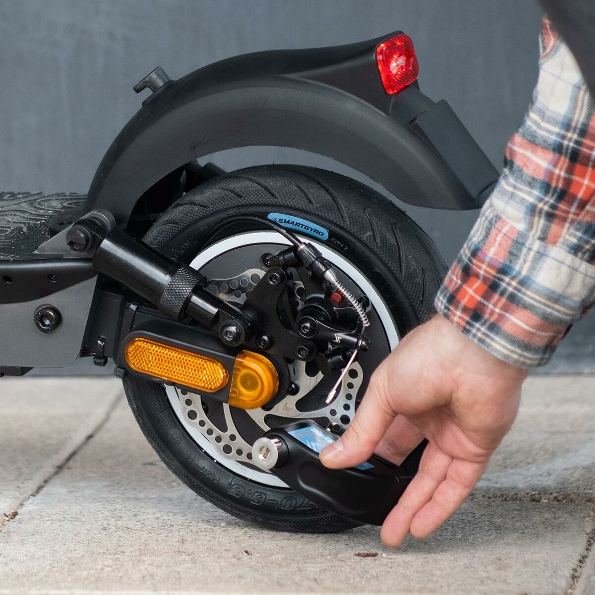 V4H900BE708631FE6034A877FC05F72203BR5916552P3