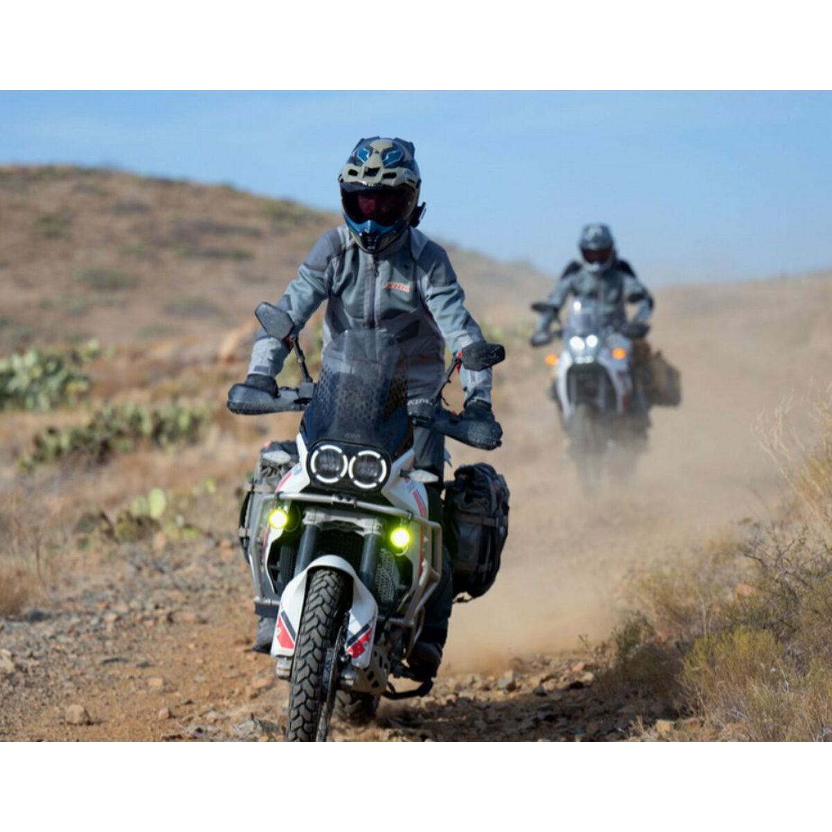 V3H15C60C8E6545A8BA7DDBE009019B2570R5851388P10